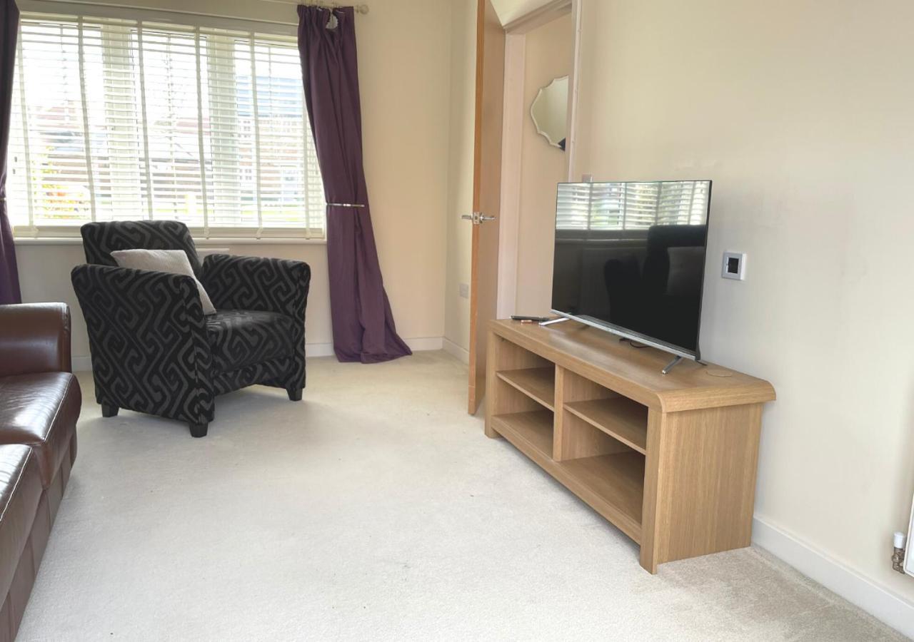 Ashford Holiday Home Sleeps 6 Free Parking Wifi Willesborough Zewnętrze zdjęcie